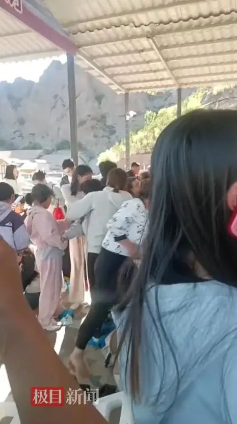 张家口魔毯惨剧再揭监管盲区：游客遭碾压送医网红项目触目惊心(图3)