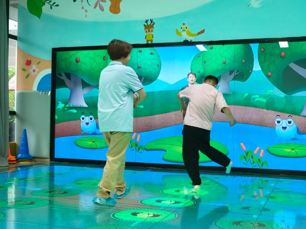 “虽非亲骨肉依然父母心”——“六一”前夕多地儿童福利机构见闻(图2)