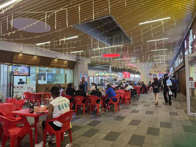 谁还在商场买东西？我们在北京有了新发现(图14)