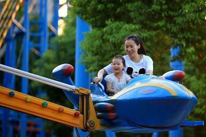 去游乐场必备！注意最易发生的四类事故(图2)