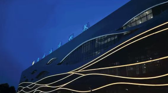 又一批主题乐园“国庆档”开业全球最大室内滑雪场也来了！(图13)