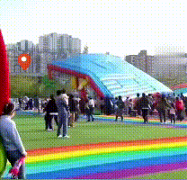 景区观光小火车侧翻落水4人不幸遇难！通报→(图1)