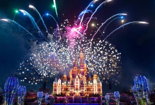 今晚上海迪士尼度假区上演“点亮新一年”特别演出明年启用新检票设备(图4)