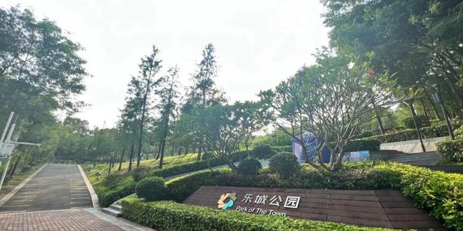 龙岗【乐城3期《乐宸》】新规100%得房率99平做4房(图17)