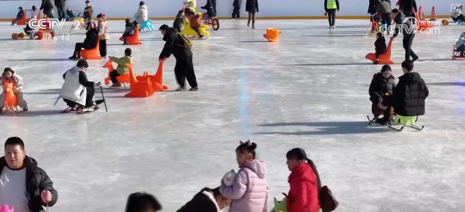 从“观赏”到“玩转”冰雪消费新趋势、新亮点持续拓展冬季消费新空间(图17)